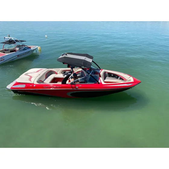 Lancha Centurion Enzo 240