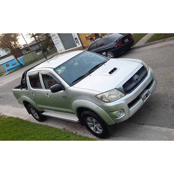 Toyota Hilux 3.0 Tdi D/cab 4x2 Sr C/ab