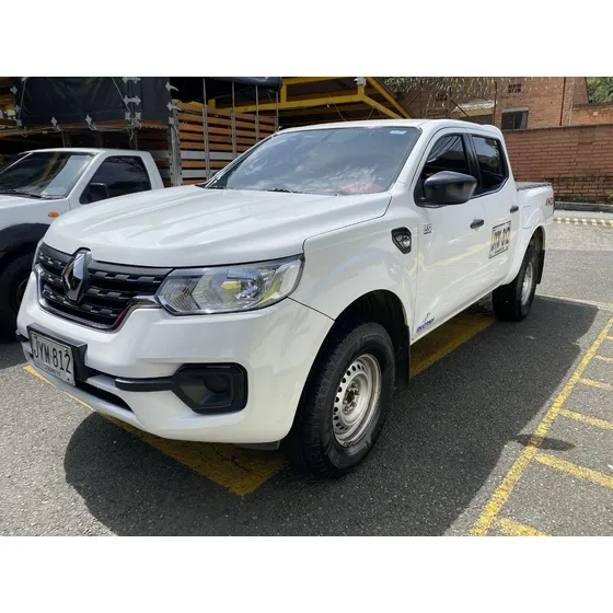 Renault Alaskan 2.5 4x4 Diesel