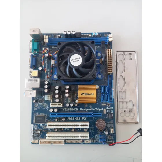 Placa Mãe Asrock N68-s3 Fx C/ Processador