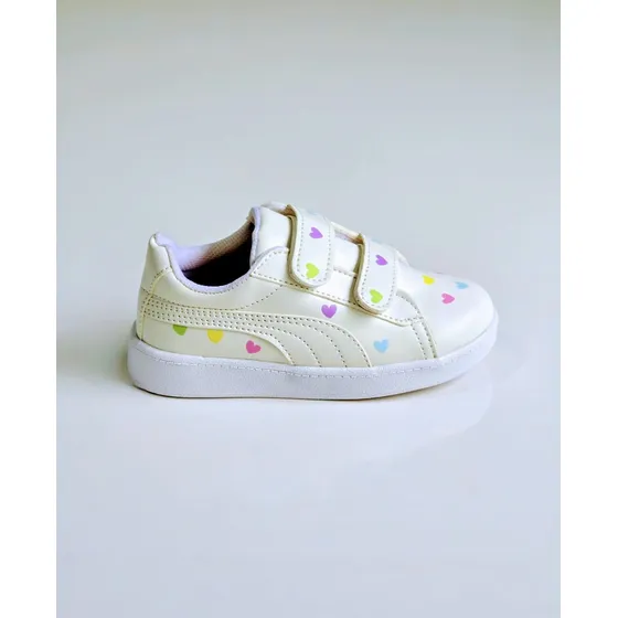 Zapatillas De Niño Con Velcro Y Corazones Colores Pastel