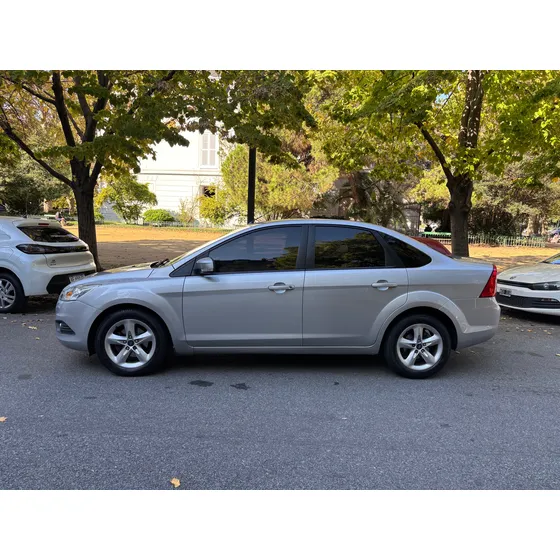Ford Focus 2 1.6 Exe Sedan Trend Sigma