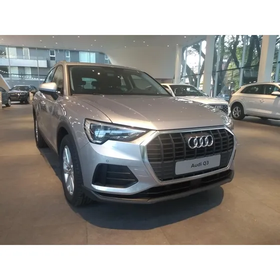 Audi Q3 1.4 35tfsi 150 Cv