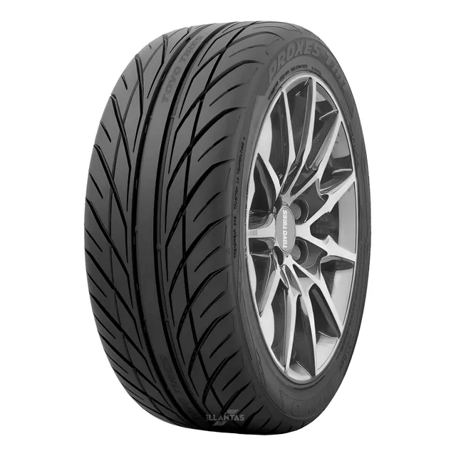 Llanta 225/55 R17 Proxes Tm1 Toyo