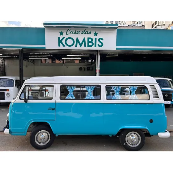 Volkswagen Kombi Standard 1.4 Mi Total Flex 8v