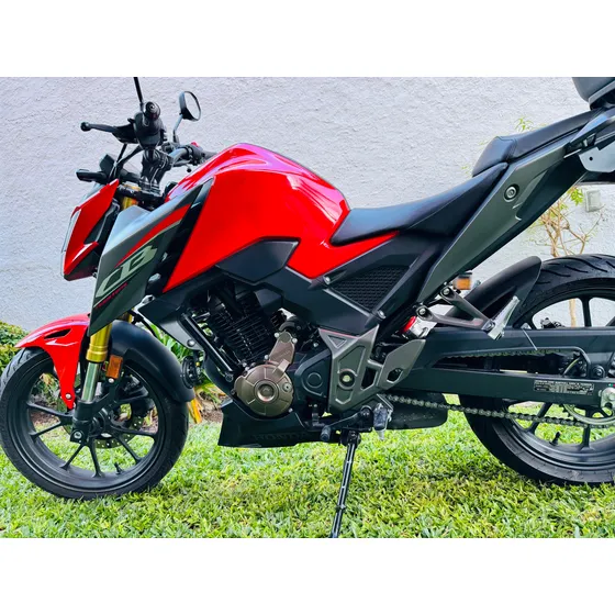 Honda Twister Cb300 F