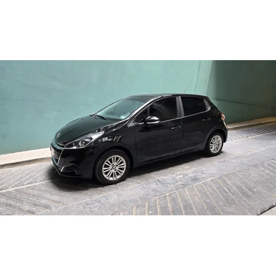 Peugeot 208 1.6 Allure