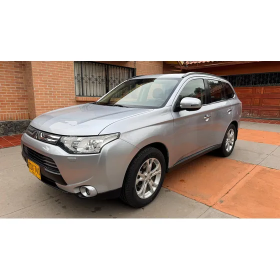 Mitsubishi Outlander 3.0l