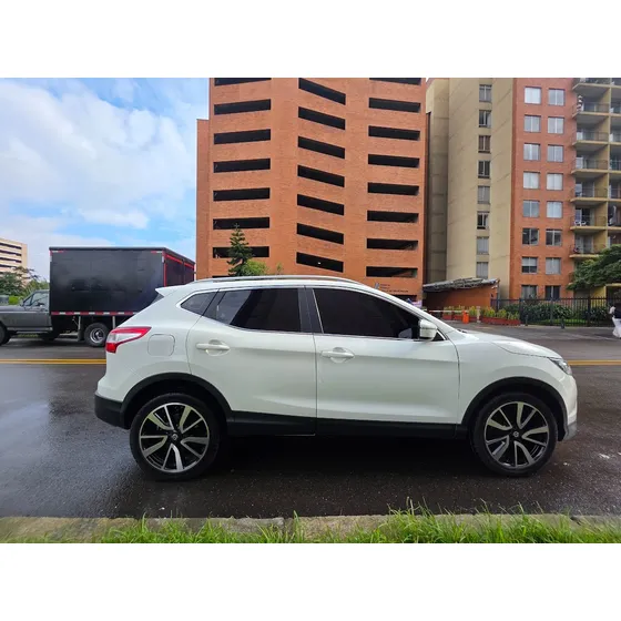 Nissan Qashqai 2.0 Exclusive