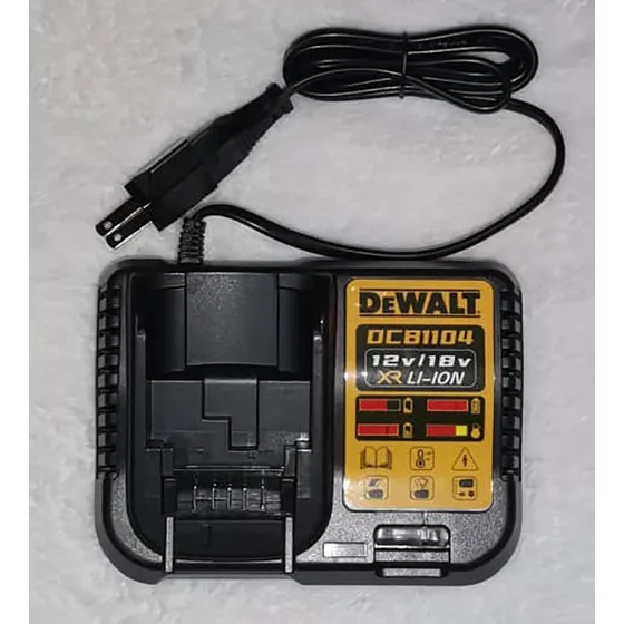 Cargador De Baterías Dewalt 12v Y 20v Lithium-ion Dcb1104