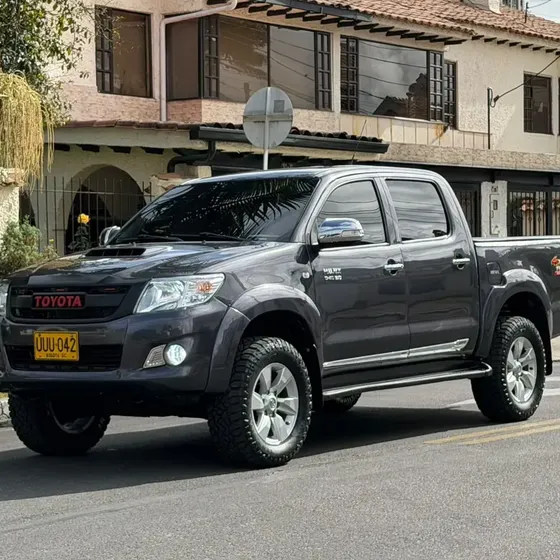 Toyota Hilux 2015 Srv 3.0 Mt Diesel 4x4