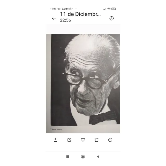 Apolo En La Democracia Gropius