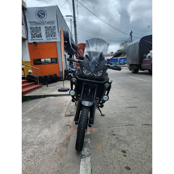 Africa Twin 2023