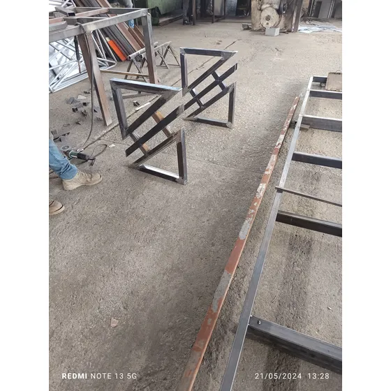 Base Metálica Para Mesa O Tope  De 2x1 O 2x1,2