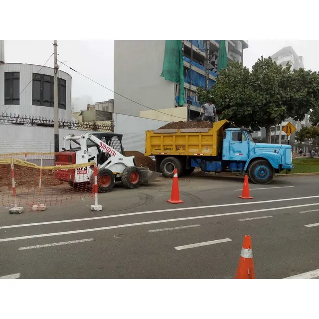 Eliminacion De Desmonte, Alquiler Minicargador, Demoliciones