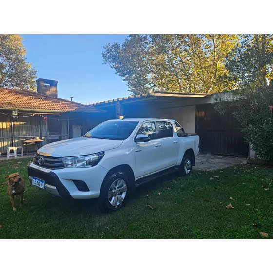 Toyota Hilux Pick-up 2.4 Cd Sr 150cv 4x2