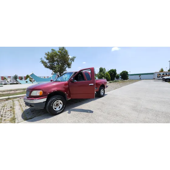 Ford Lobo 4.6 Xlt Cabina Y Media 4x4. 8 Cilindros
