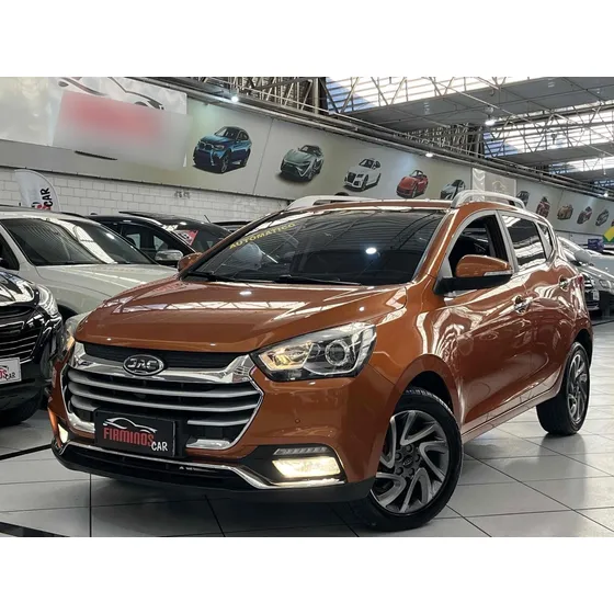 Jac T40 1.6 16v Gasolina 4p Cvt
