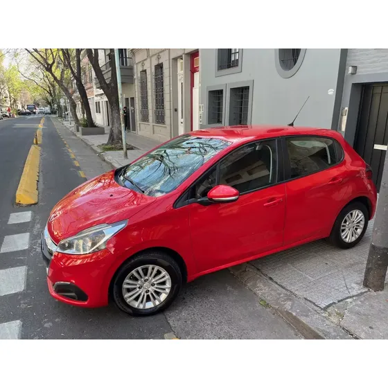 Peugeot 208 1.6 Allure Nav Tiptronic