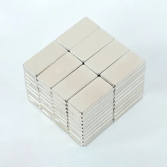 50pcs 20x 10x 2 Mm Hoja De Imán Fuerte Ndfeb Rectangular