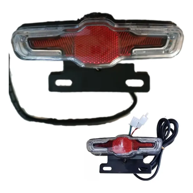 Luz Trasera De Freno Con Señaleros Moto Chopper City Coco