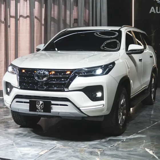 Toyota Fortuner 2022 Fortuner 2.4 Diesel Srv