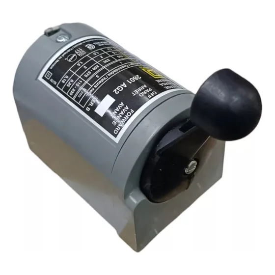 Interruptor Reversible 2hp 220v 3p Square D 2601ag2