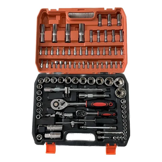 Juego De Dados Tubos 94pcs Industrial Encastre ½ Y ¼ En Clic Color Plateado