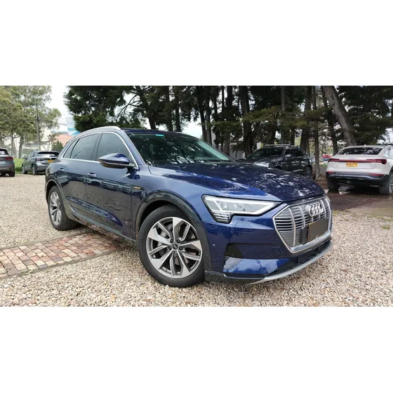 Audi E Trone Suv