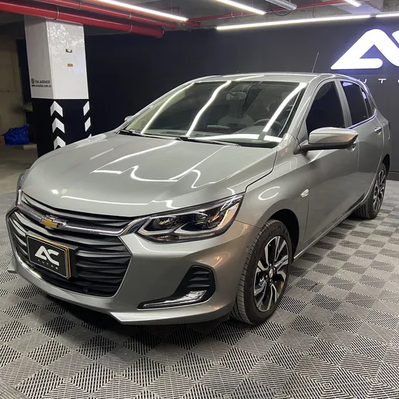 Chevrolet Onix 2025 1.0t Premier Hatch At
