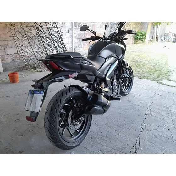 Bajaj Dominar  400