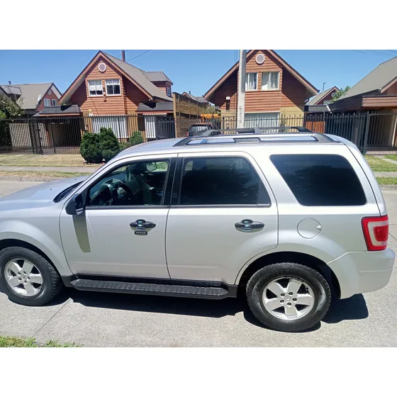 Ford Escape Xlt 4 X 2
