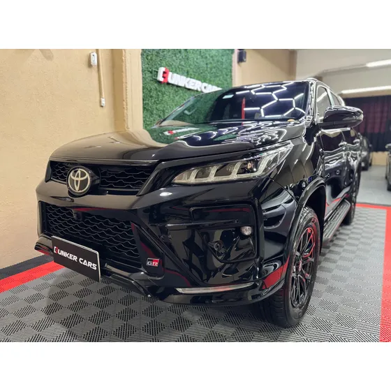 Toyota Sw4 2.8 Tdi Gr-s 4x4 7as 6at