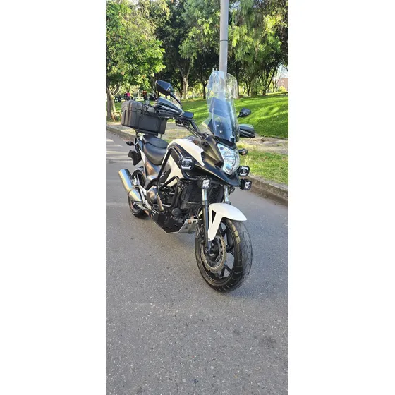 Honda Nc750xde Automatica Con 54 Hp Y 68nm, Frenos Abs
