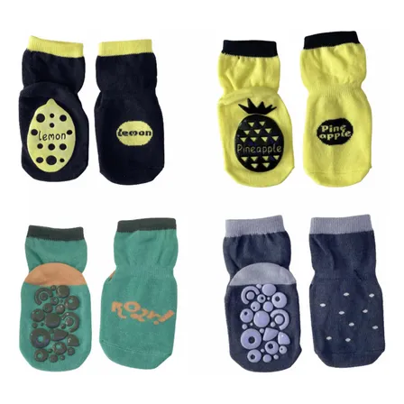 Calcetines Antideslizantes Niños X 4 Pares