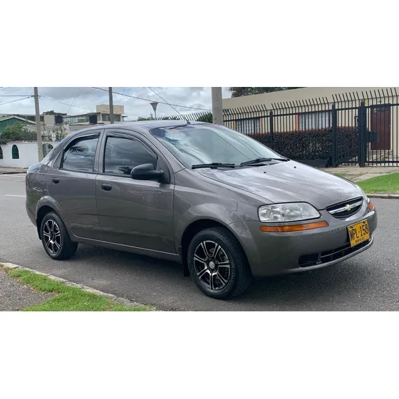 Chevrolet Aveo 1.5 Family