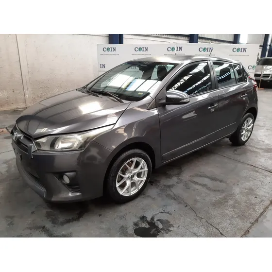 Toyota Yaris 1.5 5p S At Cvt