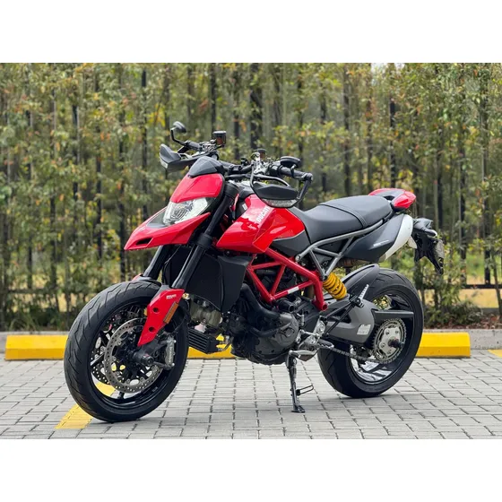 Ducati 2023 Hypermotad 950