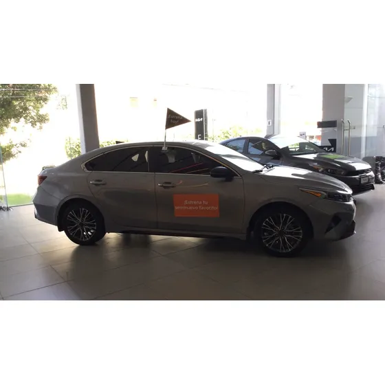 Kia Forte 2.0 L Sedan At