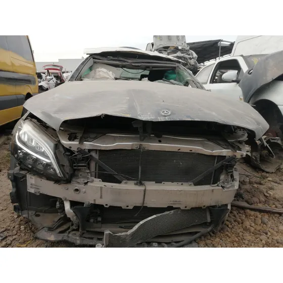 Mercedes Benz  C200 Por Partes 