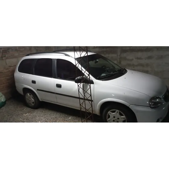 Chevrolet Corsa Classic 1.6 Wagon