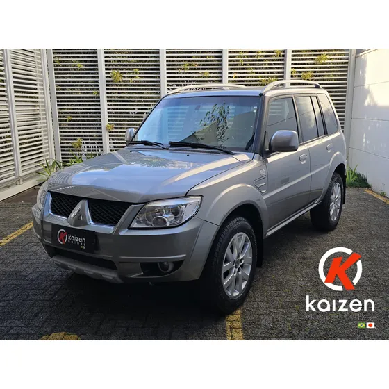 Mitsubishi Pajero Tr4 2.0 4x2 Flex Aut. 5p