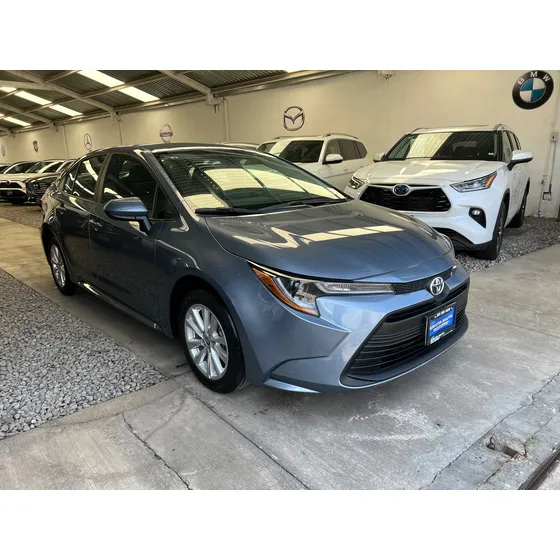 Toyota Corolla Le 2.0