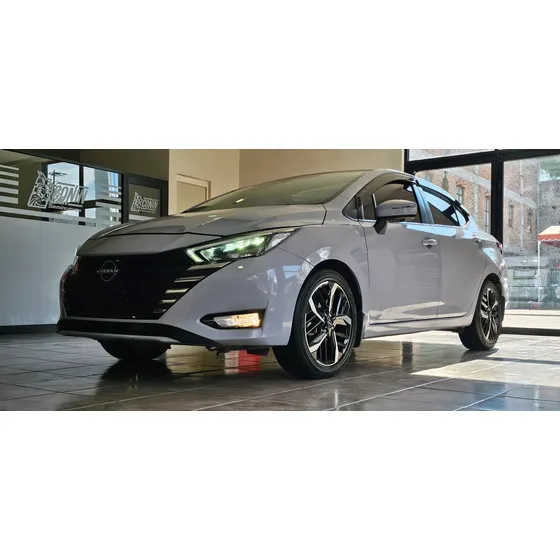 Nissan Versa 1.6 Exclusive Cvt