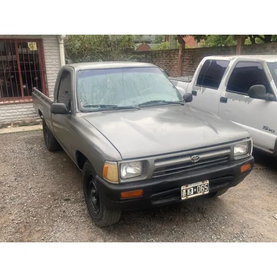 Toyota Hilux Pick-up 2.8 Cs Std 4x2