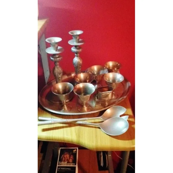 Bandejas Candelabros Copas Y Servilleteros 