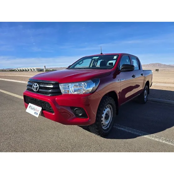 Toyota Hilux 4x4 2.4 D Dx Mt