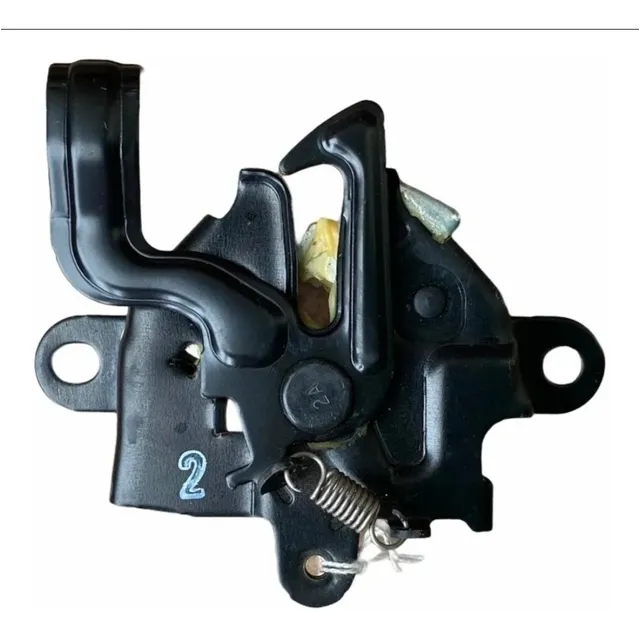 Caradura De Capot Toyota Yaris 2005-11 Belta Nueva Original