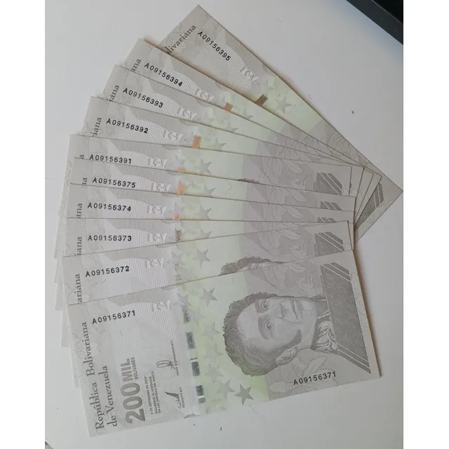 10 Billetes De 200.000 Bs Soberanos