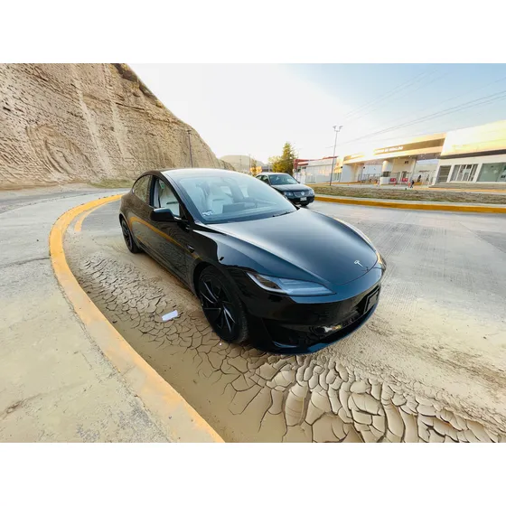 Tesla Model 3 Performance Performance